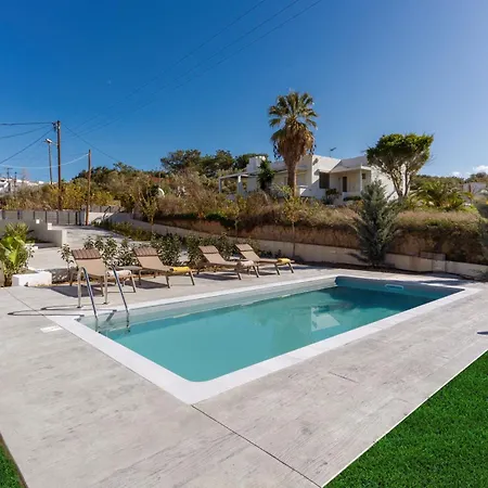 Villa House *