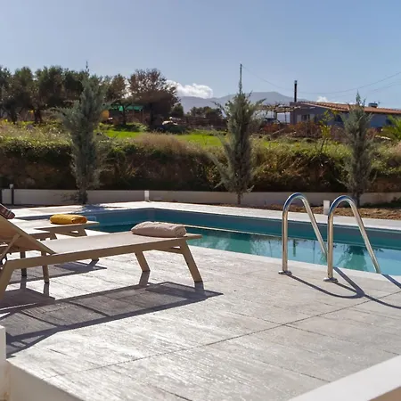 House * Adelianos Kampos